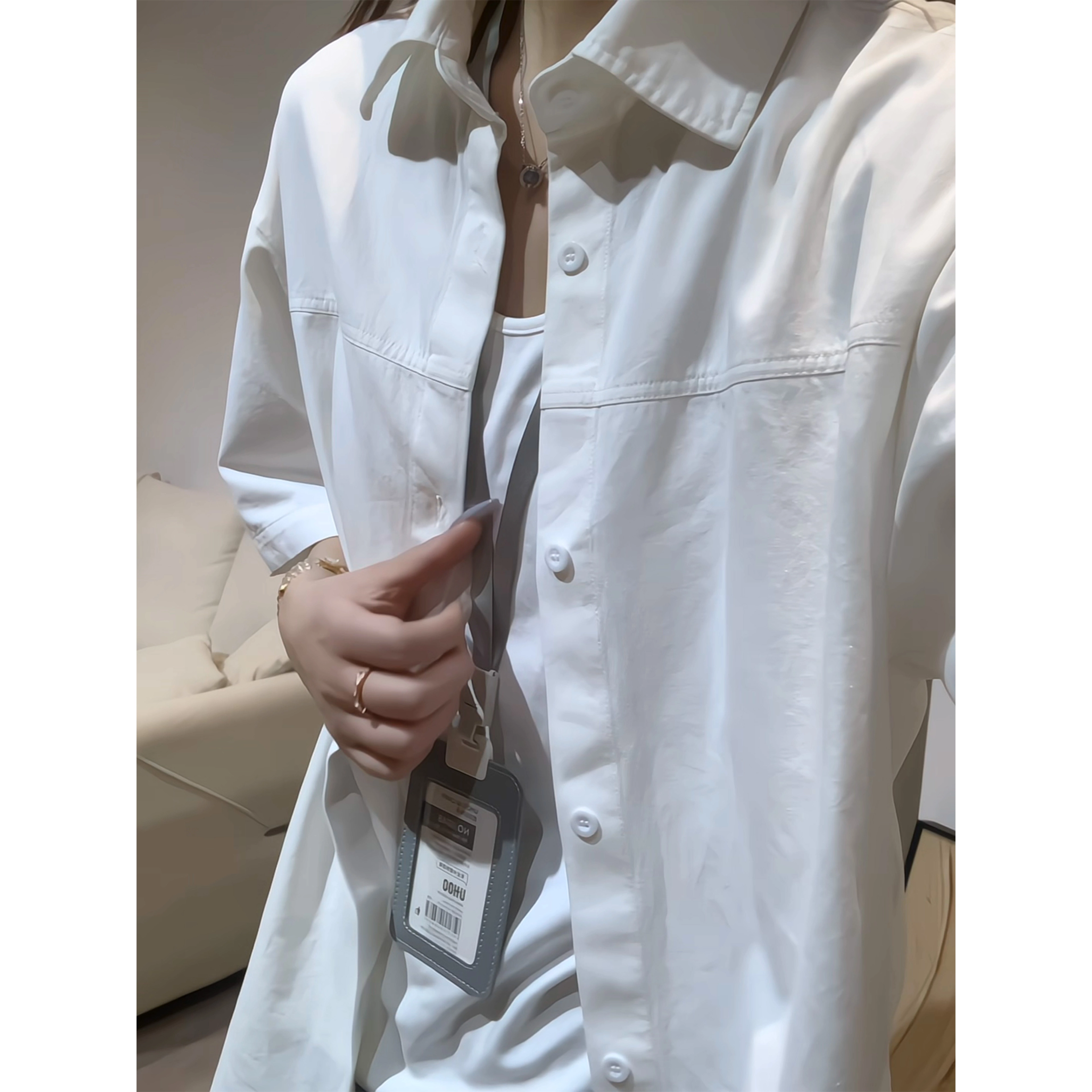 松岚 美复古学院风经典简约纯色基础款单排扣宽松休闲户外日常通勤潮牌通勤百搭高街风日系舒适柔软短袖衬衫 男女同款