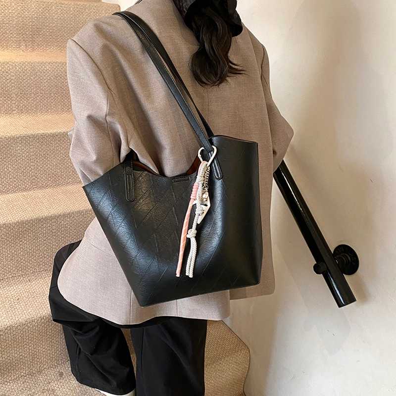 MINIPUDING PU Tote