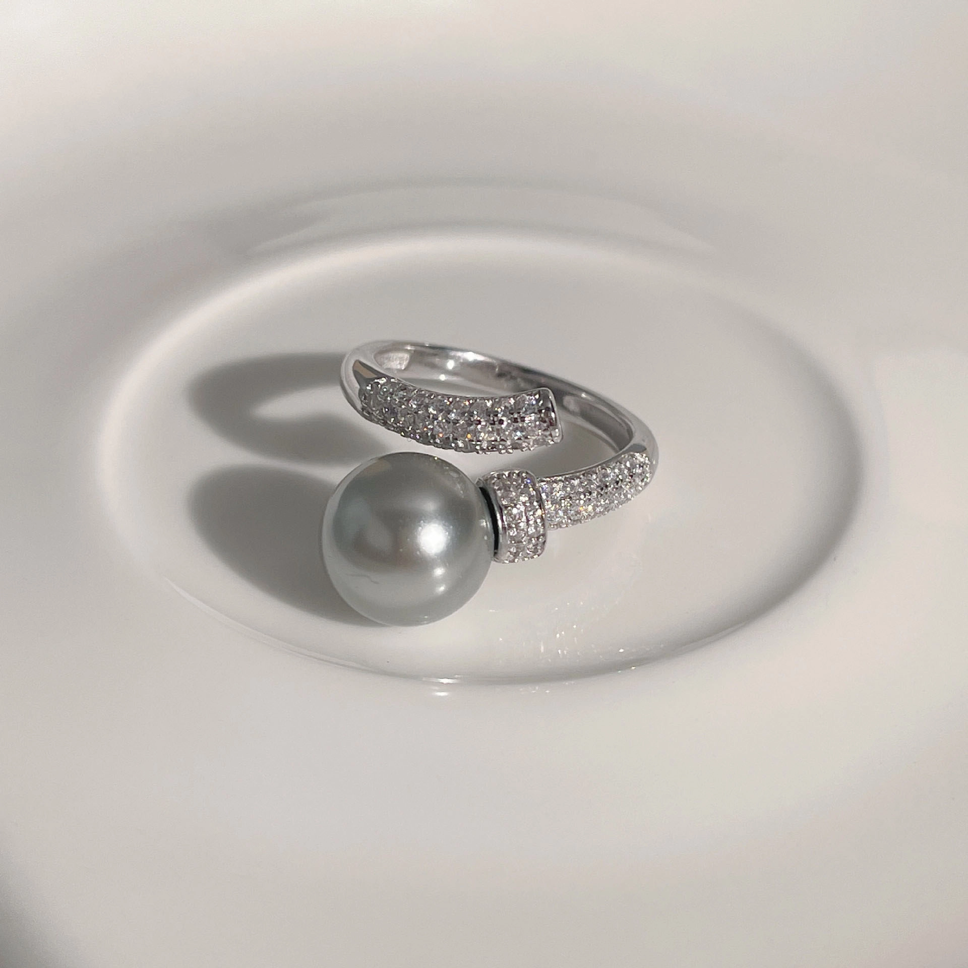 U ZIRCON 925