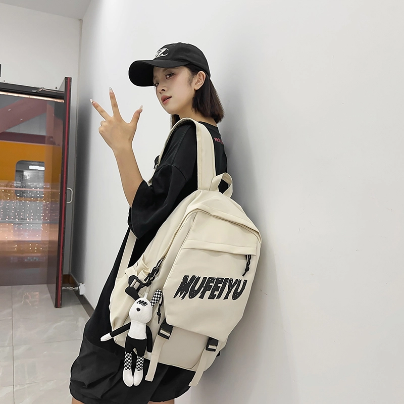 德力熊 减负护脊 潮流高颜值 尼龙布 双肩包 常规 男女同款情侣款 黑/红/白/灰