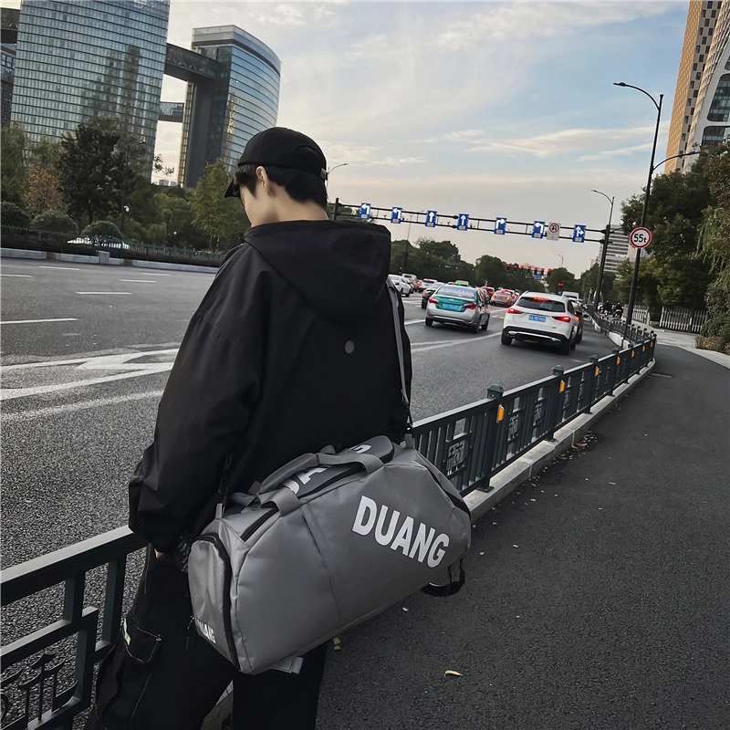 德力熊 大容量潮酷韩版潮流时尚运动休闲短途旅行 牛津布 可斜挎书包背包双肩包 常规 男女同款情侣款 黑色/灰色/卡其色
