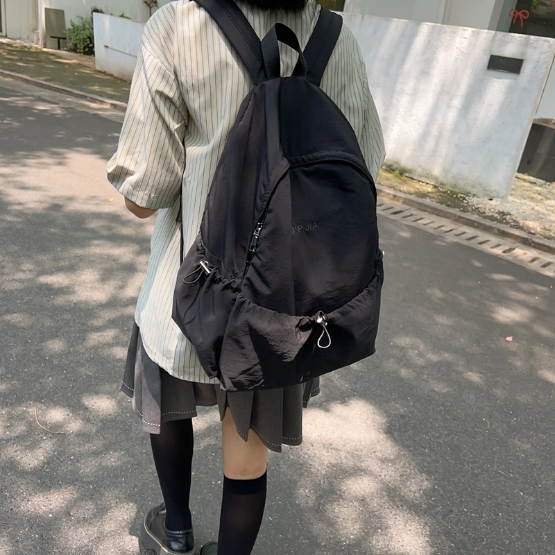 德力熊  尼龙男女通用多色超轻简约纯色双肩包尼龙大容量学生书包外出旅行背包