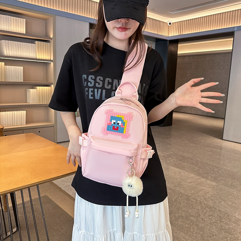 彤彤兔 日系可爱森系 尼龙 胸包 女款 多色