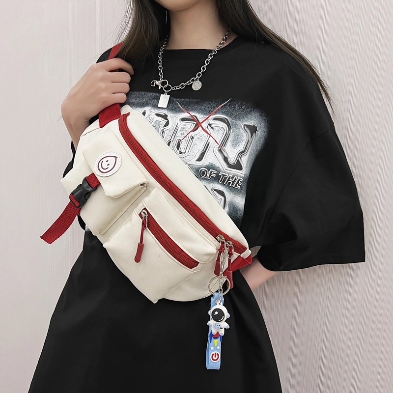 德力熊 日系休闲潮酷 尼龙 胸包 常规 男女同款情侣款 白红/白蓝/黑