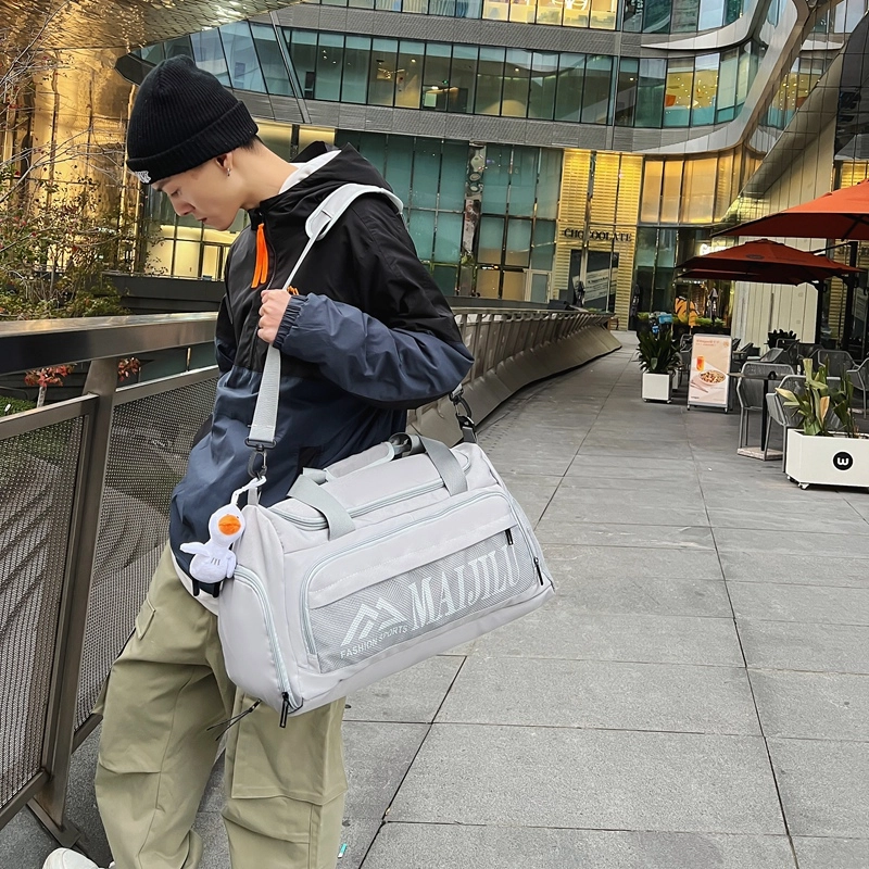 德力熊单肩包尼龙干湿分离健身包手提旅行包大容量防水时尚潮流行李包男女通用多色