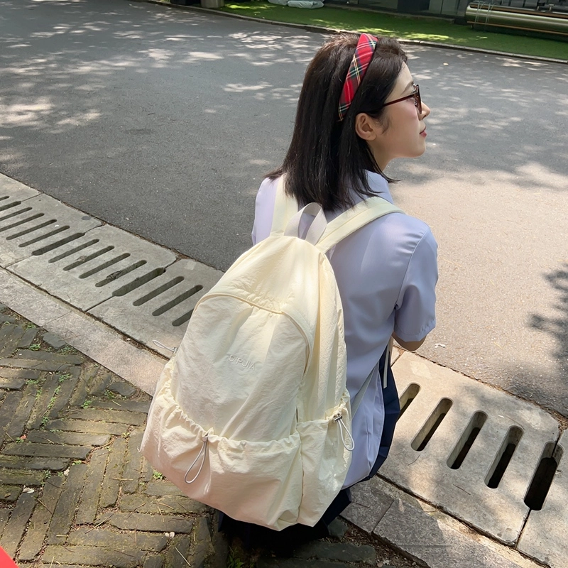 德力熊  尼龙男女通用多色超轻简约纯色双肩包尼龙大容量学生书包外出旅行背包