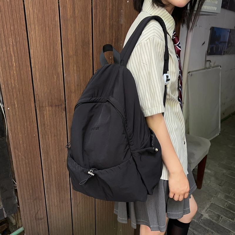 德力熊  尼龙男女通用多色超轻简约纯色双肩包尼龙大容量学生书包外出旅行背包