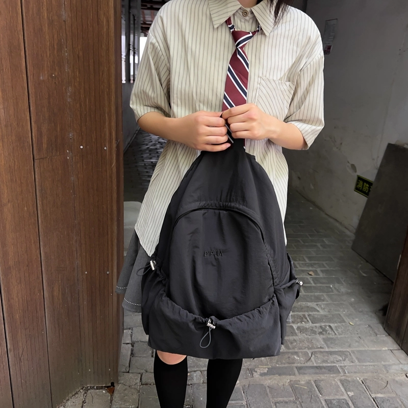 德力熊  尼龙男女通用多色超轻简约纯色双肩包尼龙大容量学生书包外出旅行背包