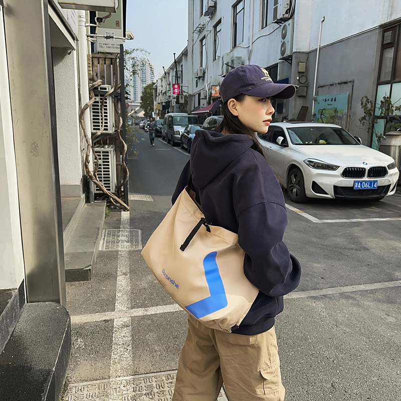 德力熊 时尚休闲机能骑行潮流 尼龙 单肩包 男女同款情侣款 多色
