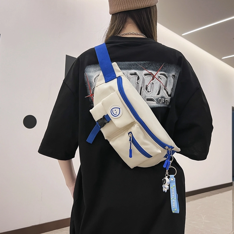 德力熊 日系休闲潮酷 尼龙 胸包 常规 男女同款情侣款 白红/白蓝/黑