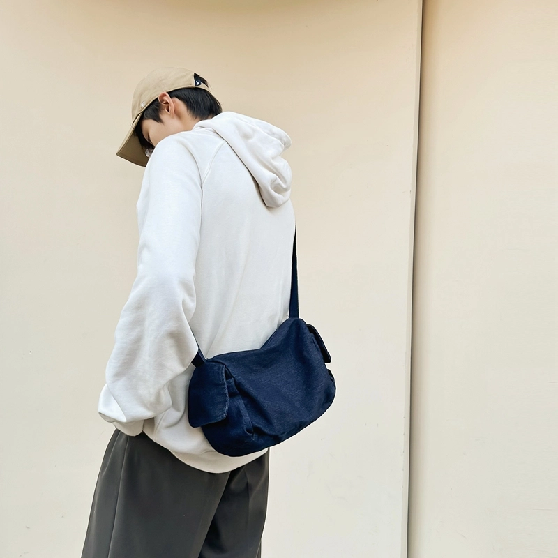 德力熊 百搭休闲学生时尚原宿拉链开合 牛仔布 单肩包 常规 男女同款情侣款 深蓝/浅蓝