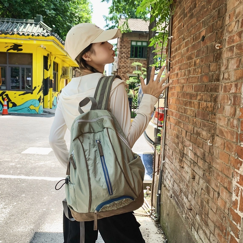 德力熊 休闲大容量竖拉链英文简约百搭 尼龙 书包背包双肩包 常规 男女同款情侣款 黑色/绿色/粉色/红色/黑色