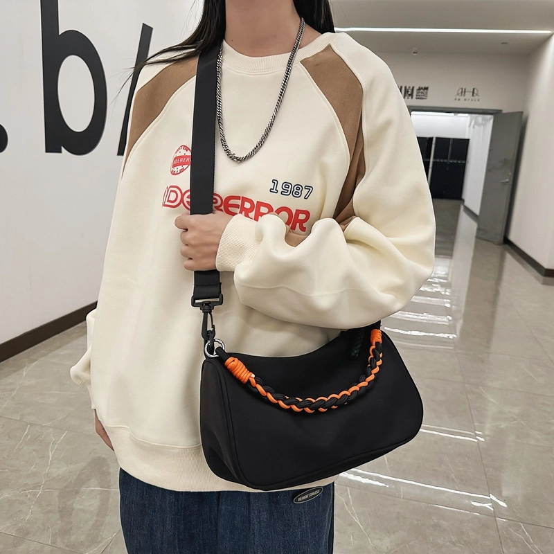 德力熊单肩包尼龙男女通用三色短途旅行包包时尚休闲百搭大容量单肩斜挎通勤包 多色