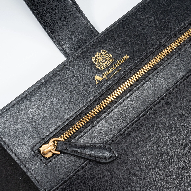 AQUASCUTUM