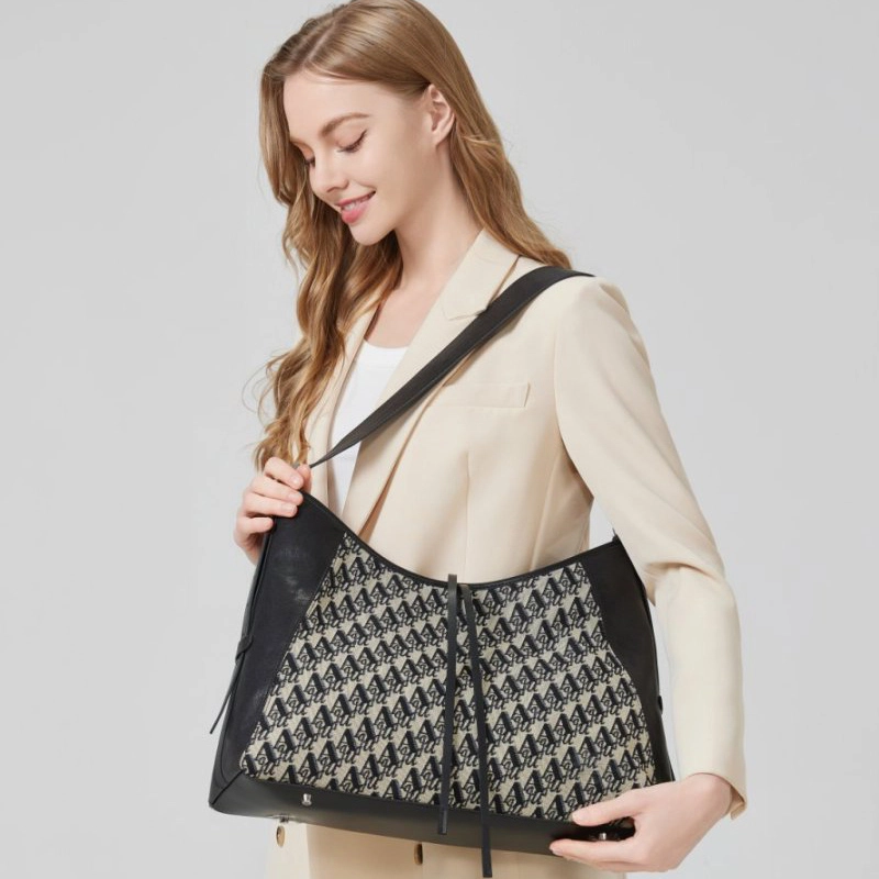 AQUASCUTUM
