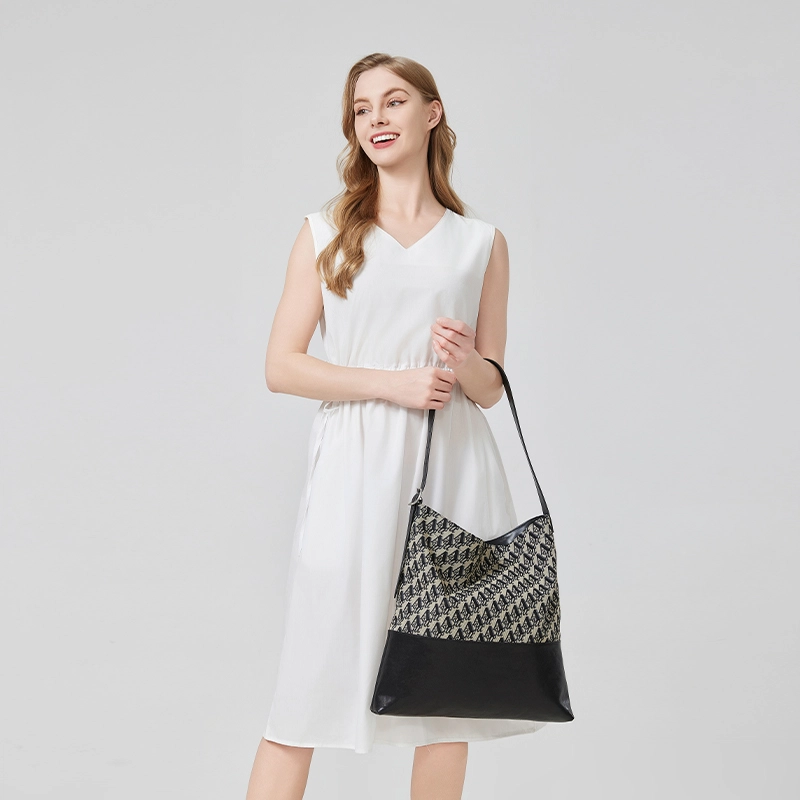 AQUASCUTUM