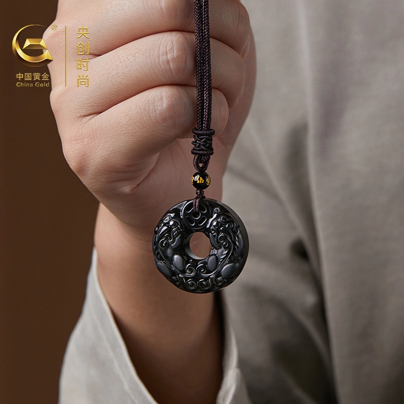 中国黄金 央创时尚 貔貅平安扣手编绳 国潮新中式 百搭简约 礼物 礼盒 玉髓 项链 男女同款情侣款