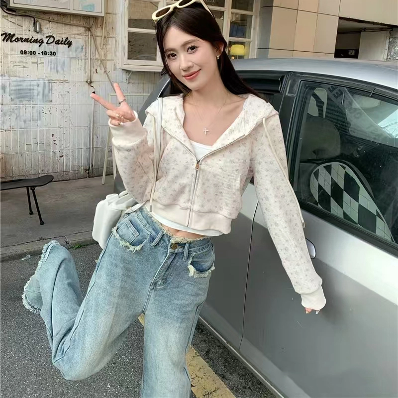 美丽衣橱 韩系甜美碎花连帽宽松小个子卫衣 女款 米白色