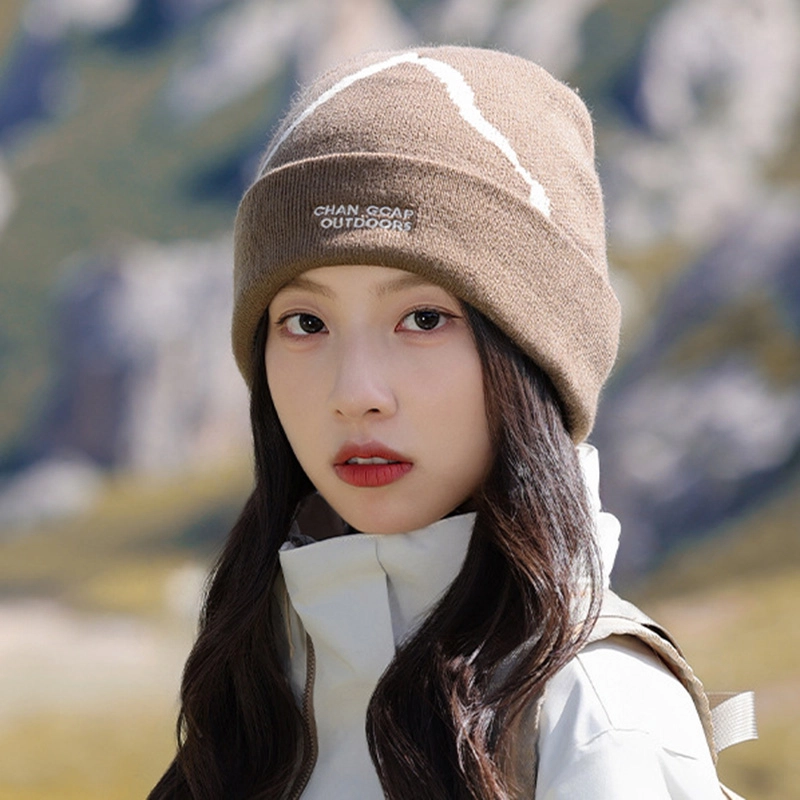 祎步康 原创户外登山字母爬山护耳保暖 腈纶 绒线帽 男女同款情侣款