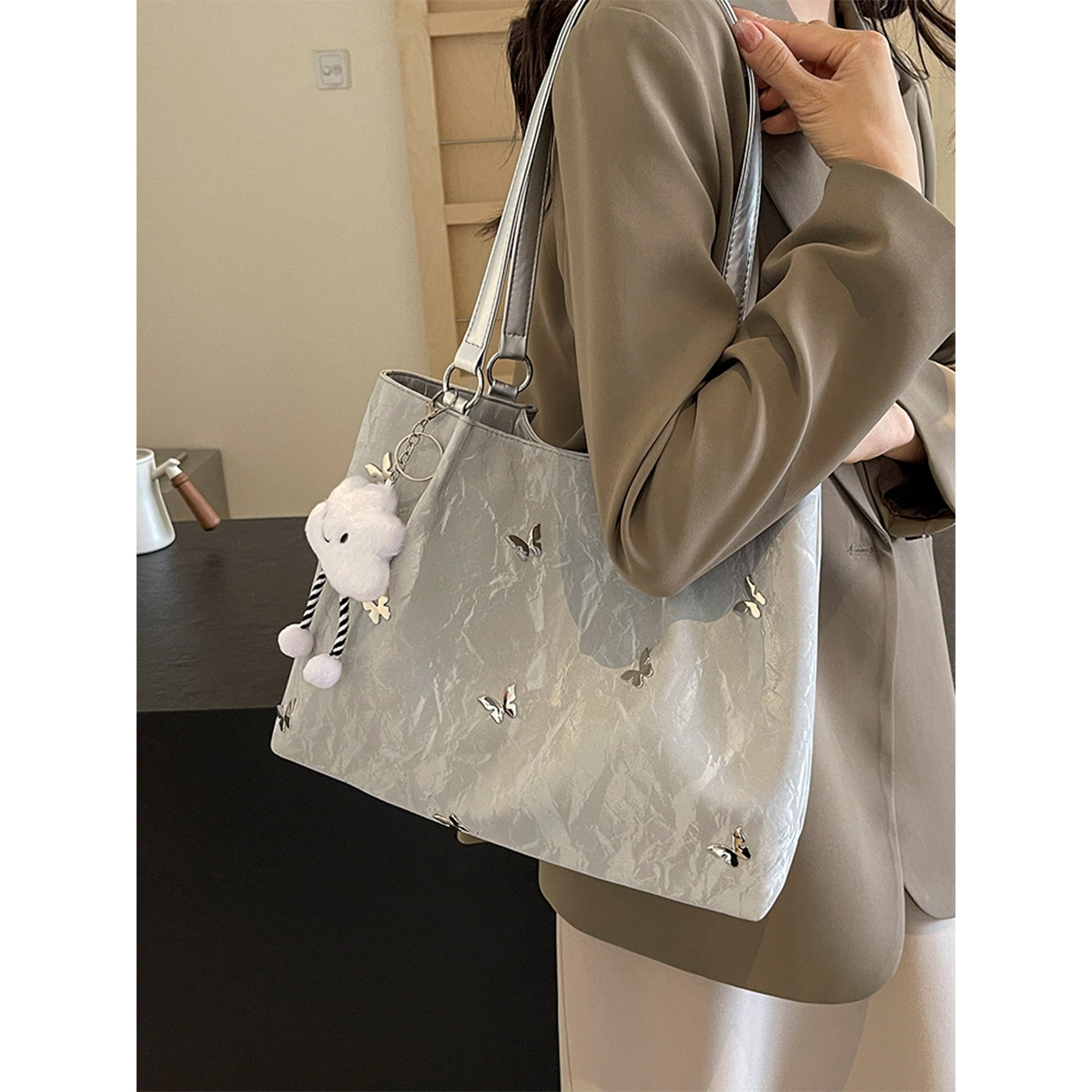 safiya Tote