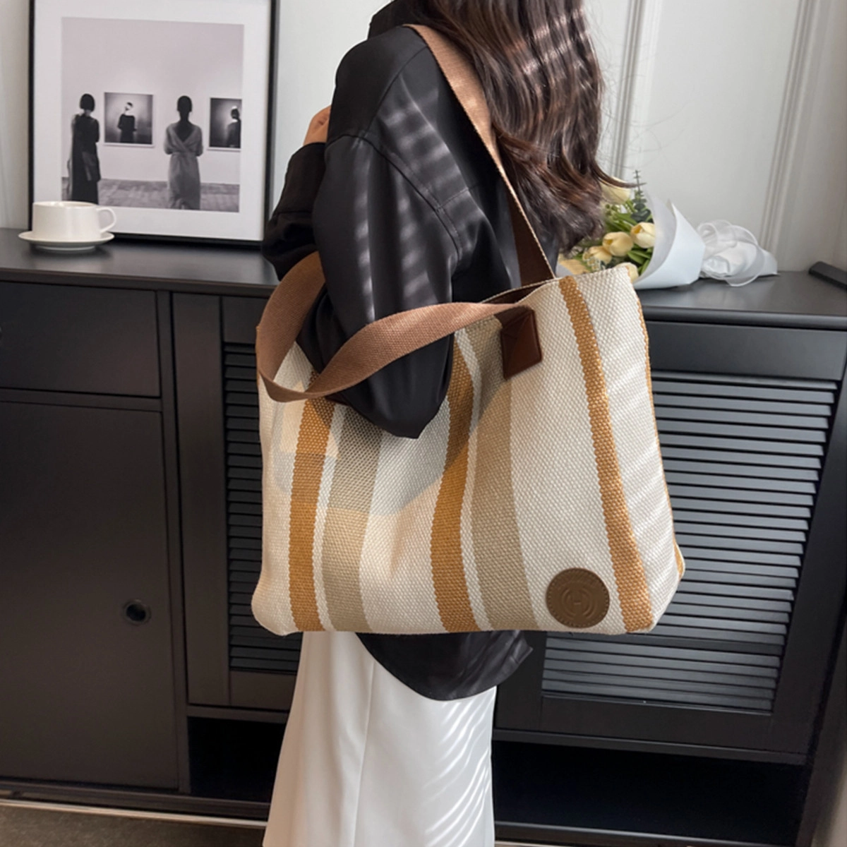 safiya Tote