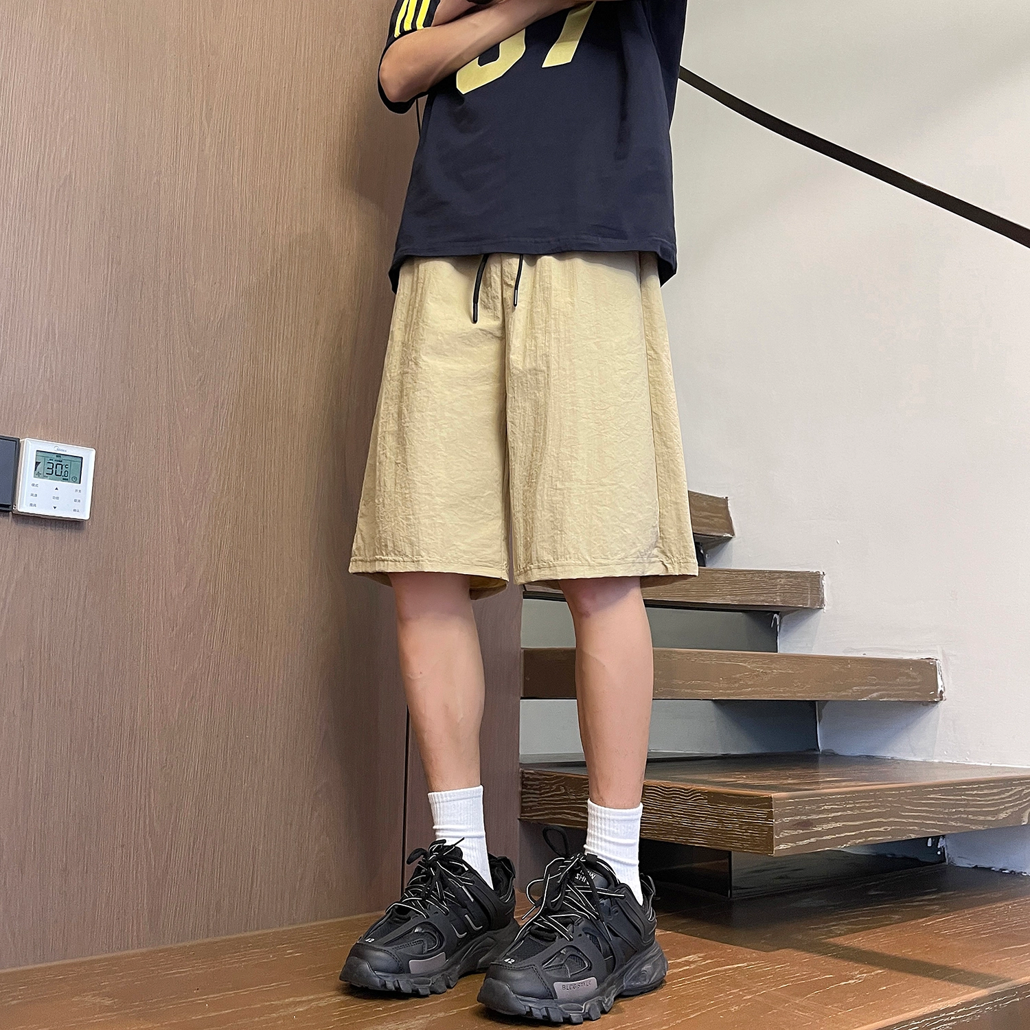 加菲猫家族 简约纯色宽松舒适透气百搭直筒松紧系带中腰夏季跑步运动健身薄款透气中性风青春活力五分休闲短裤 男女同款