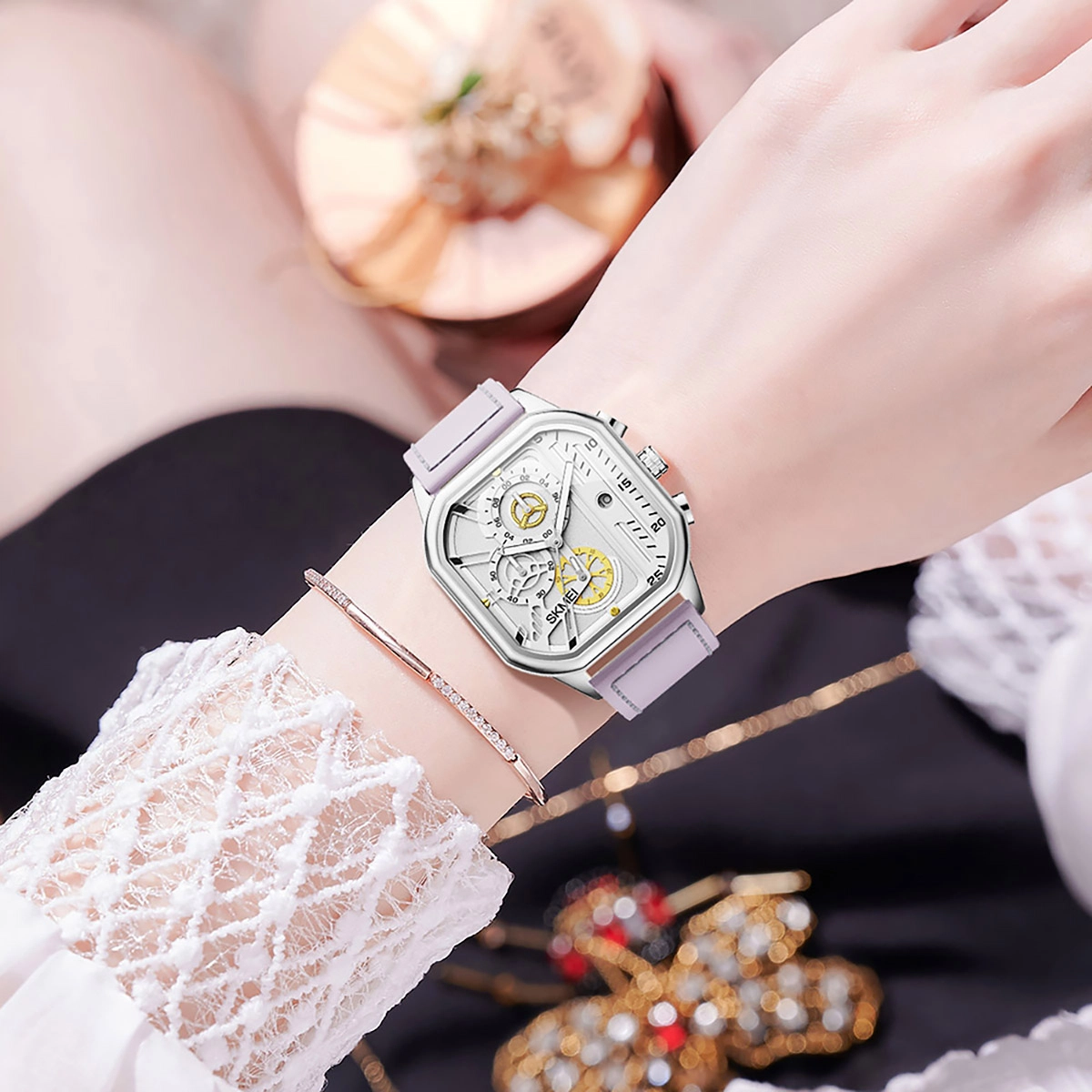 SKMEI SKM-7056