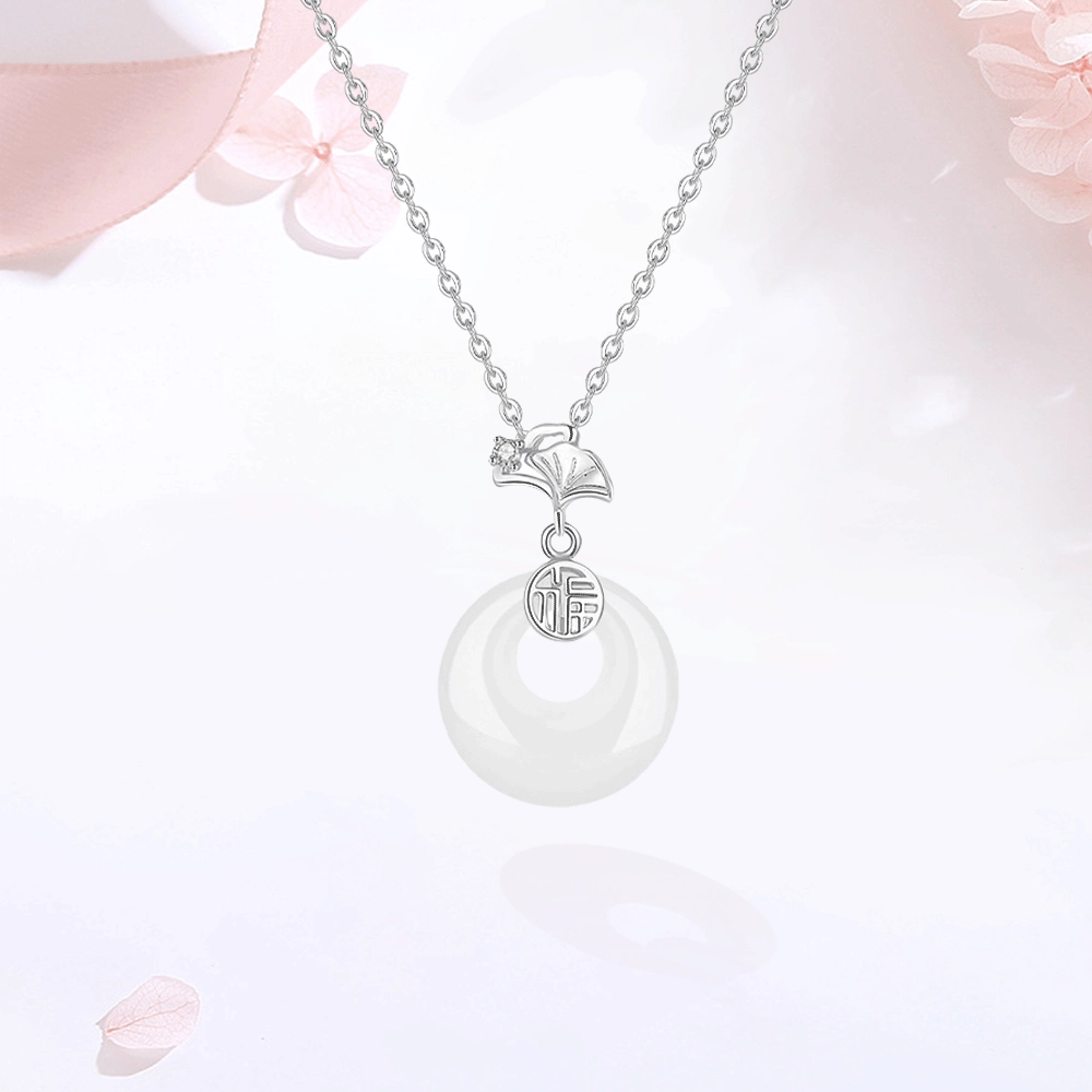 【S925银|精选高品质】 金师傅 三生有幸平安扣锁骨链 小杏运银杏新中式如意福牌 轻奢小众简约大牌百搭清冷感#好运 玉髓 项链 女款