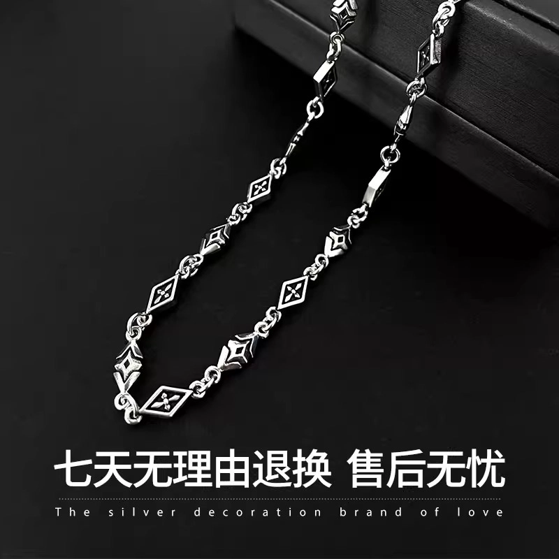 S925