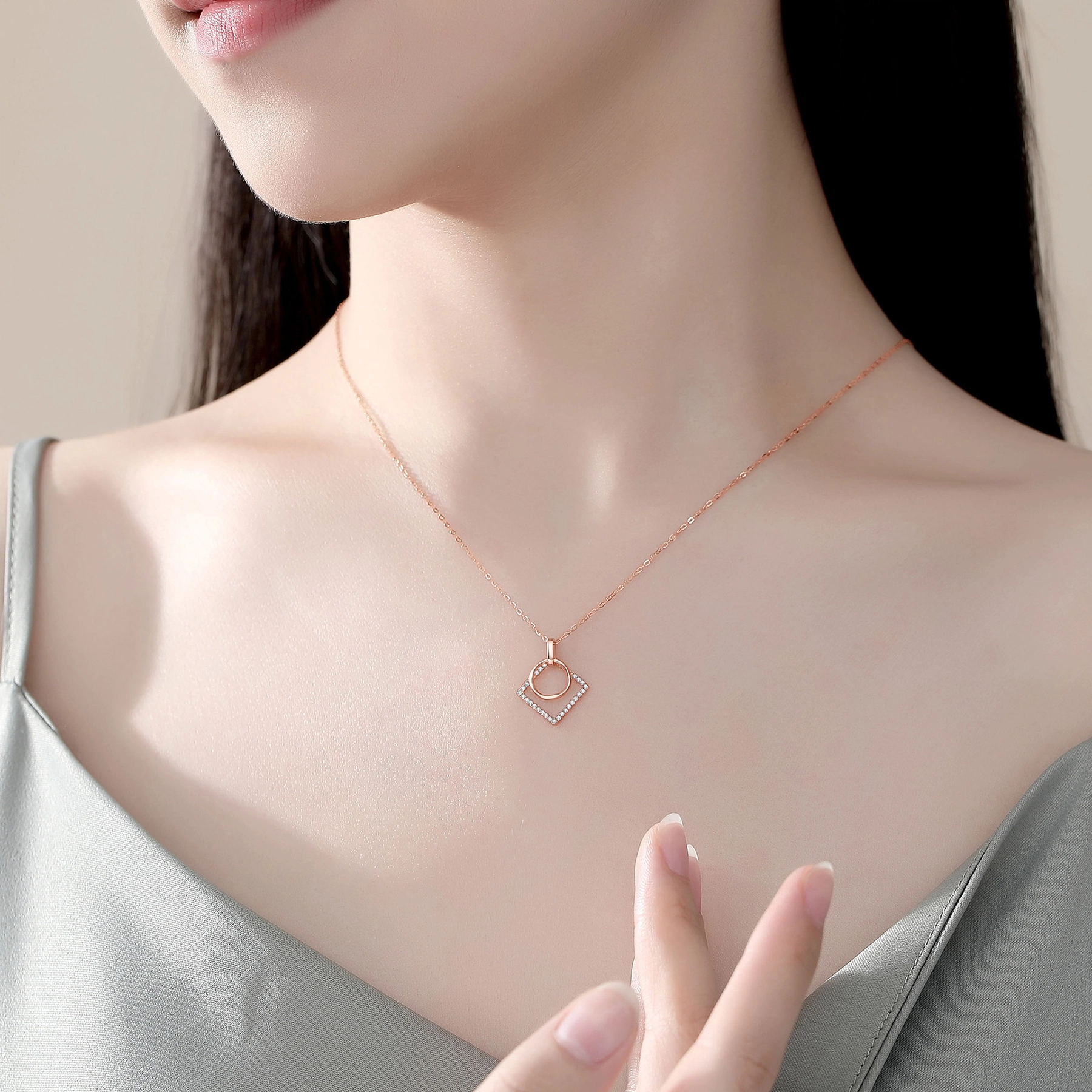 ins 18K