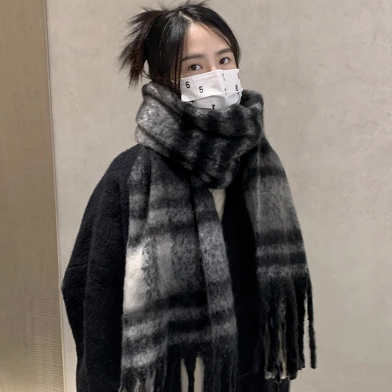纳兰杜 氛围感拼色秋冬简约加厚保暖高级感穿搭防风防寒针织长款流苏时尚外搭 绒线围巾 女款 米色/黑色