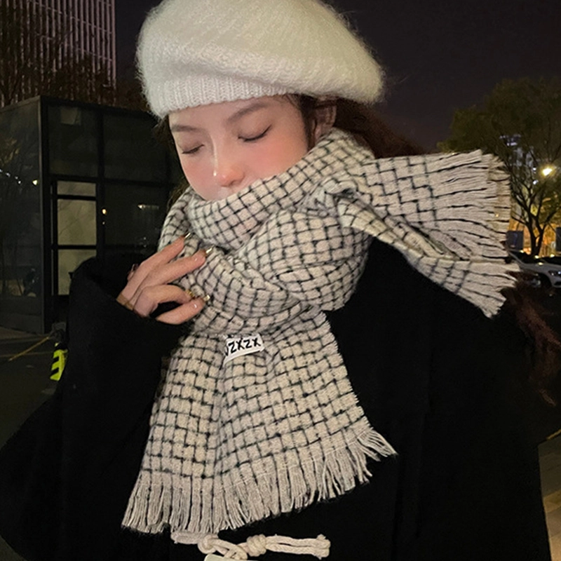 纳兰杜 韩版学生格子长款流苏 加厚加绒高级感外搭 围脖 女款 米色