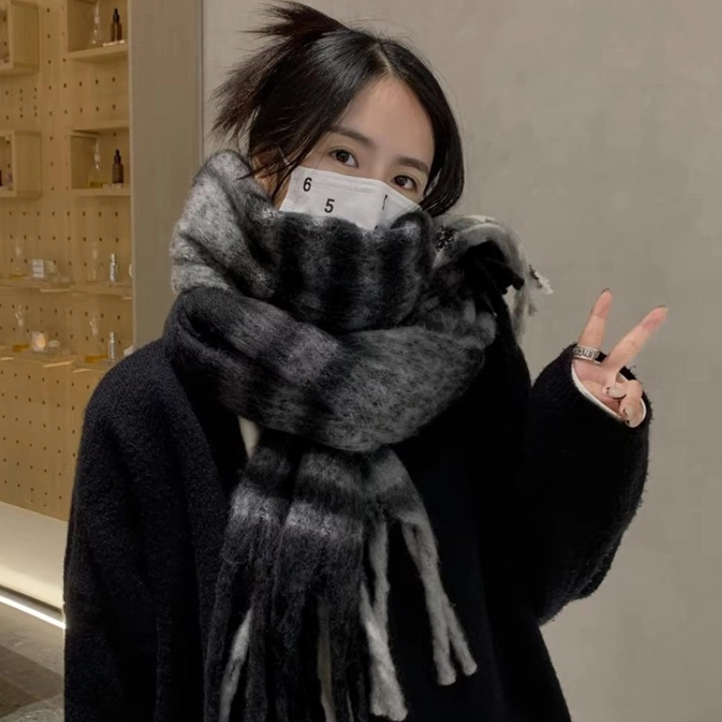 纳兰杜 氛围感拼色秋冬简约加厚保暖高级感穿搭防风防寒针织长款流苏时尚外搭 绒线围巾 女款 米色/黑色