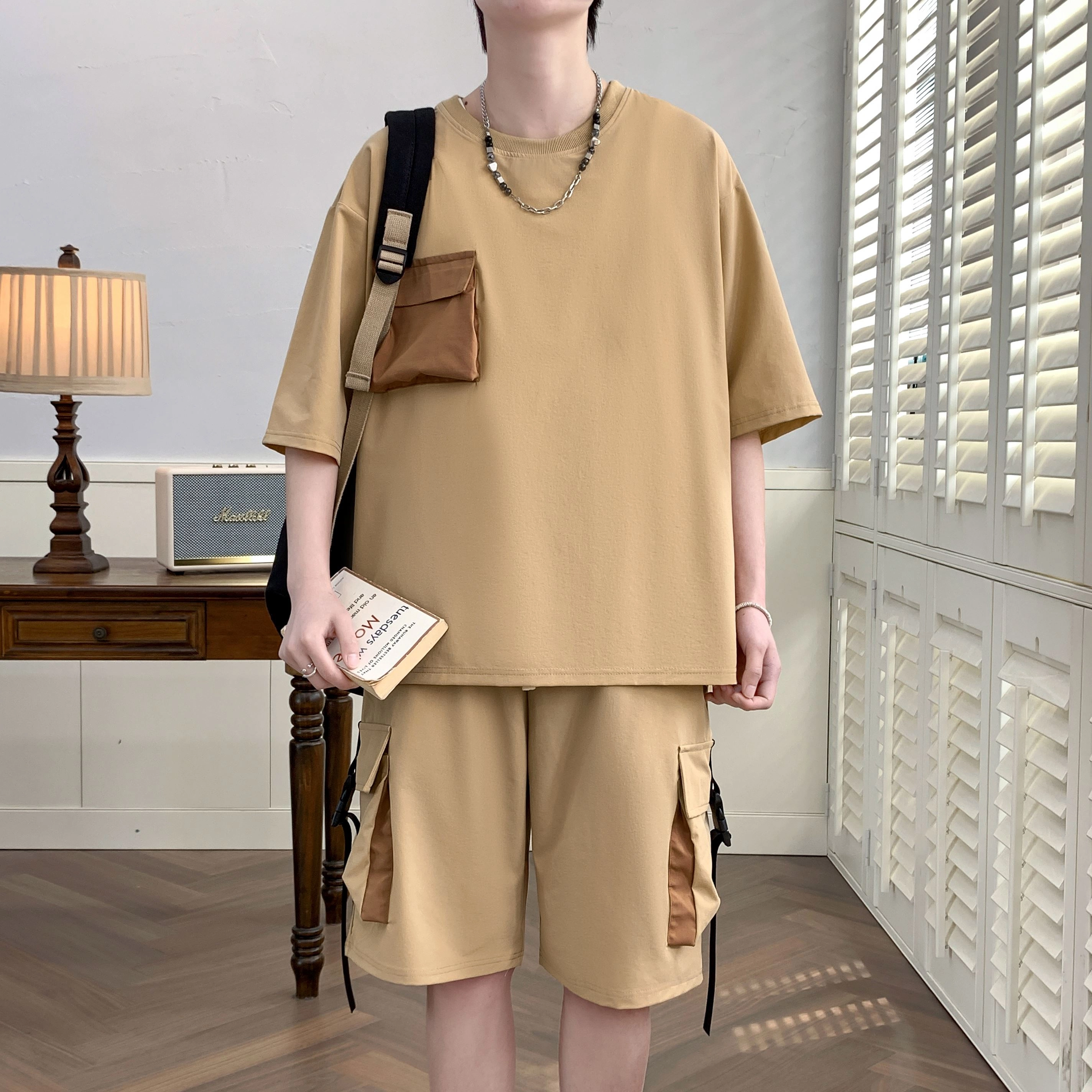 YATSI T