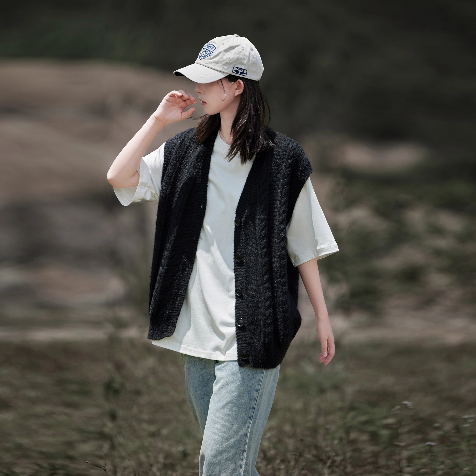 YATSI V