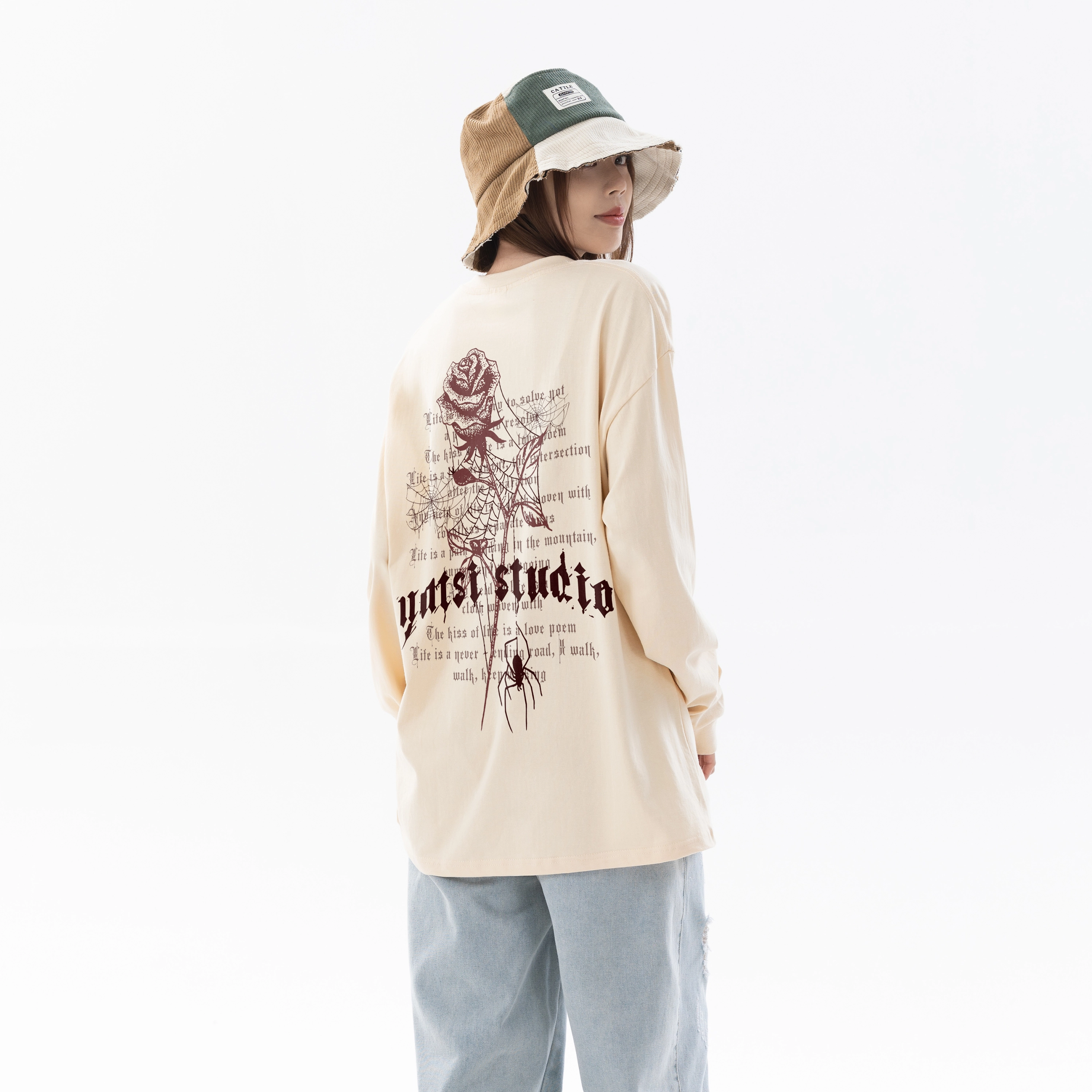YATSI T