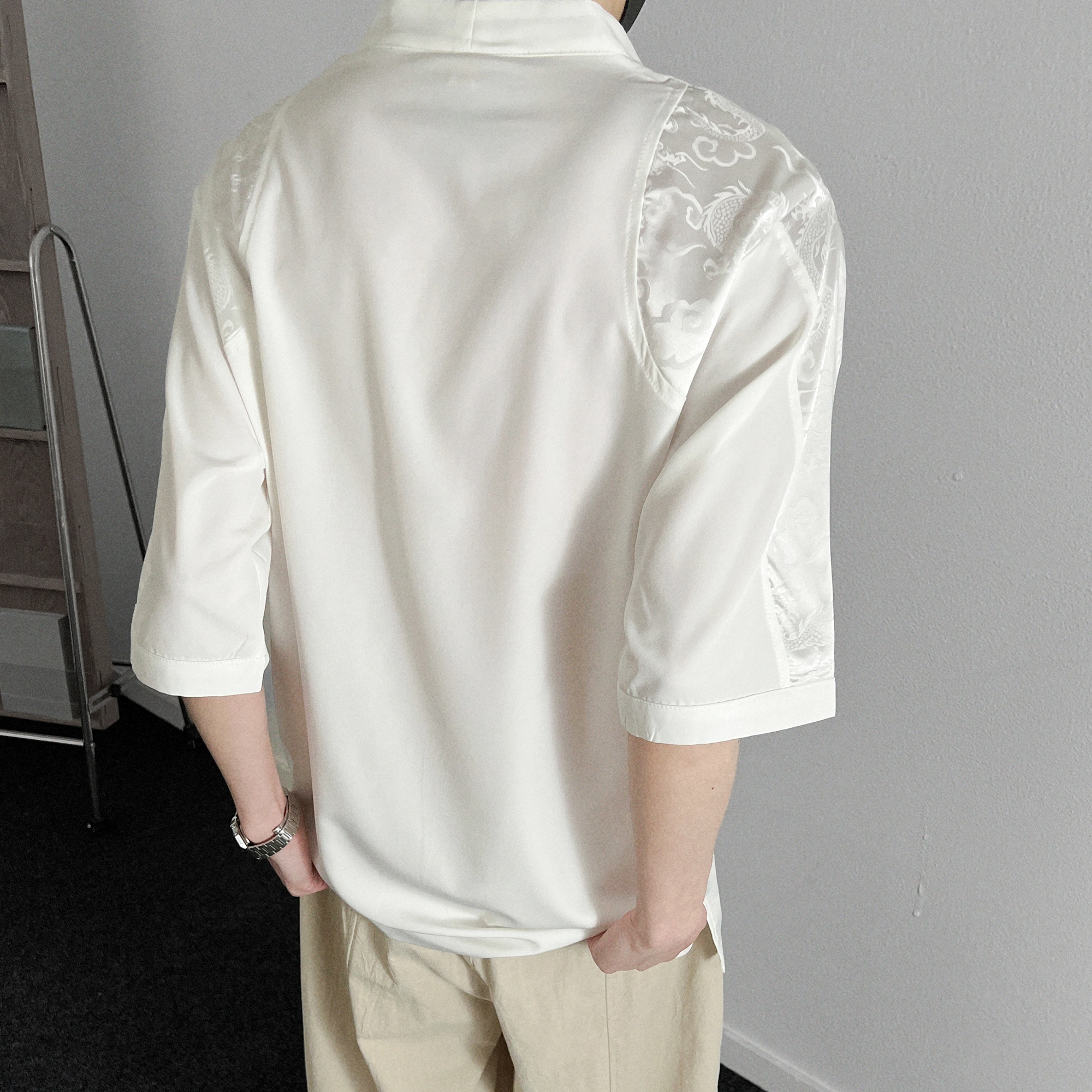 YATSI T