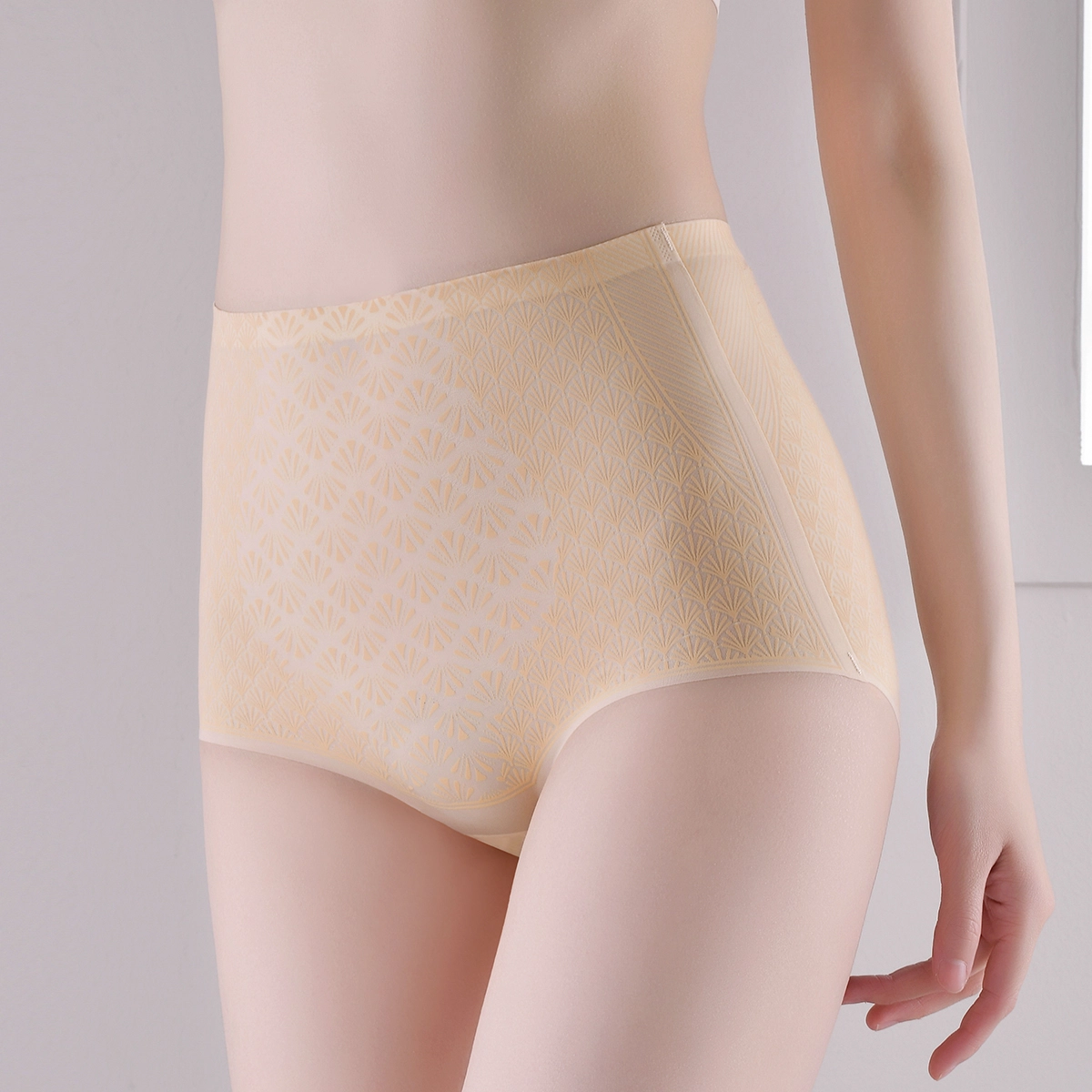 俏佳人 超薄透气凉感塑形美体高腰收腹蜜桃臀抑菌裆三角塑身裤 女款