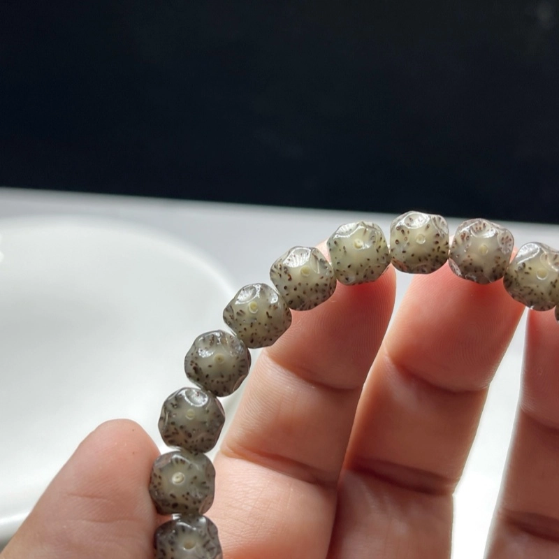 吉千年 【孤品+顶尖高货】新中式复古潮流风 好运 平安顺遂 招财进宝 全玉化无相 同枝果 星月菩提 珠串 男女同款情侣款