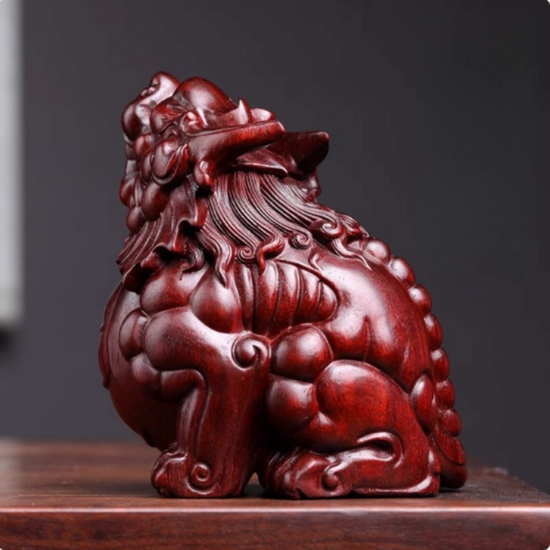 吉千年 【顺丰包邮】新中式复古潮流风 好运 招财进宝 平安顺遂 两角貔貅 设计款雕刻把件 血檀 木作摆件 男女同款情侣款