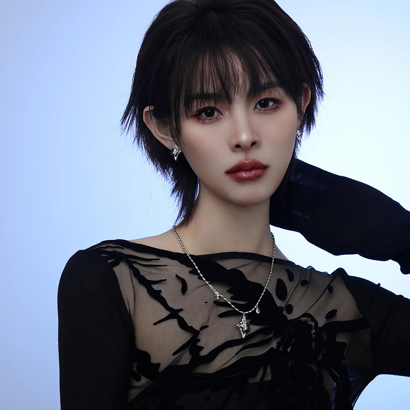 FAIRWHALE ins