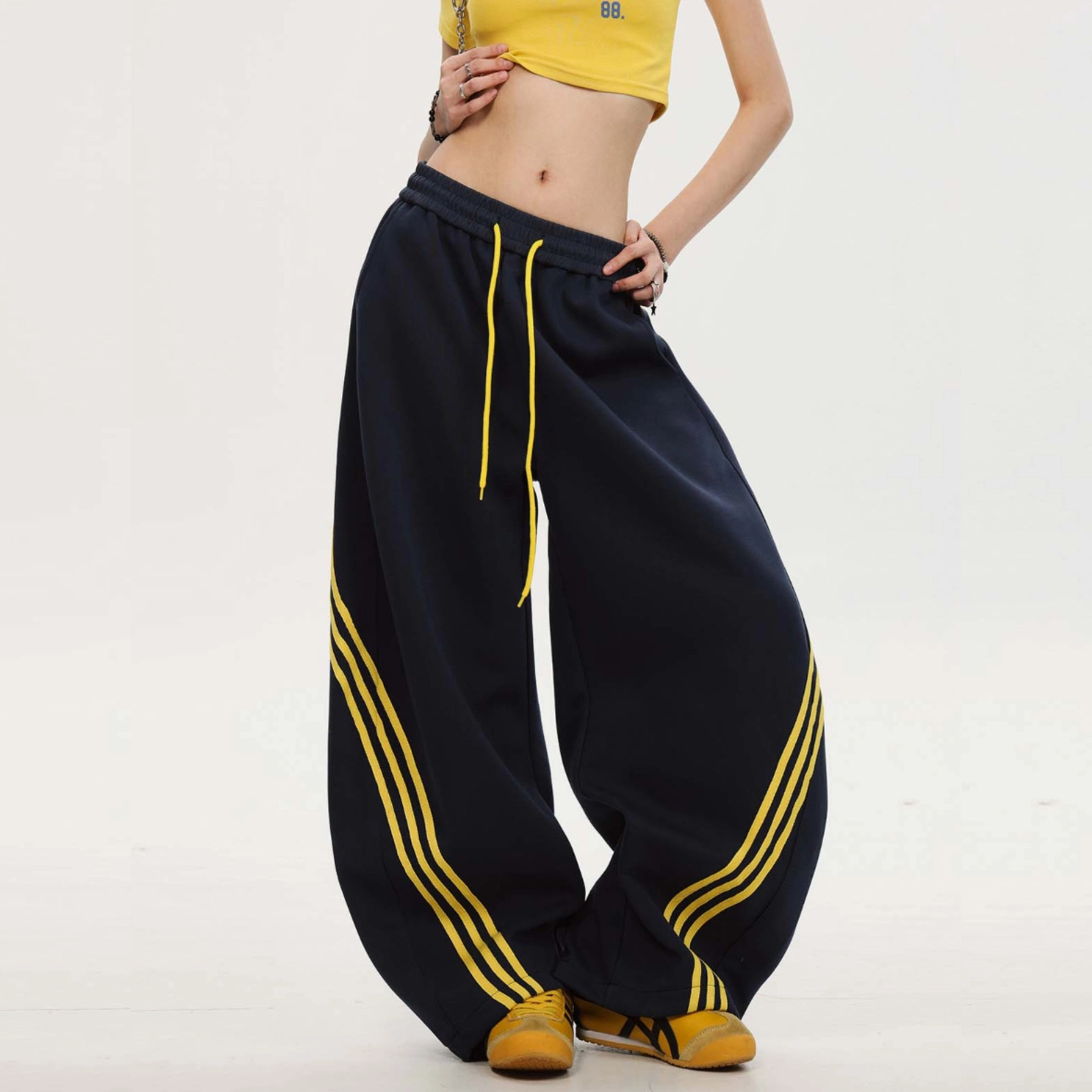 寻星记 美式复古三条杠设计宽松慵懒阔腿裤时尚休闲裤 男女同款