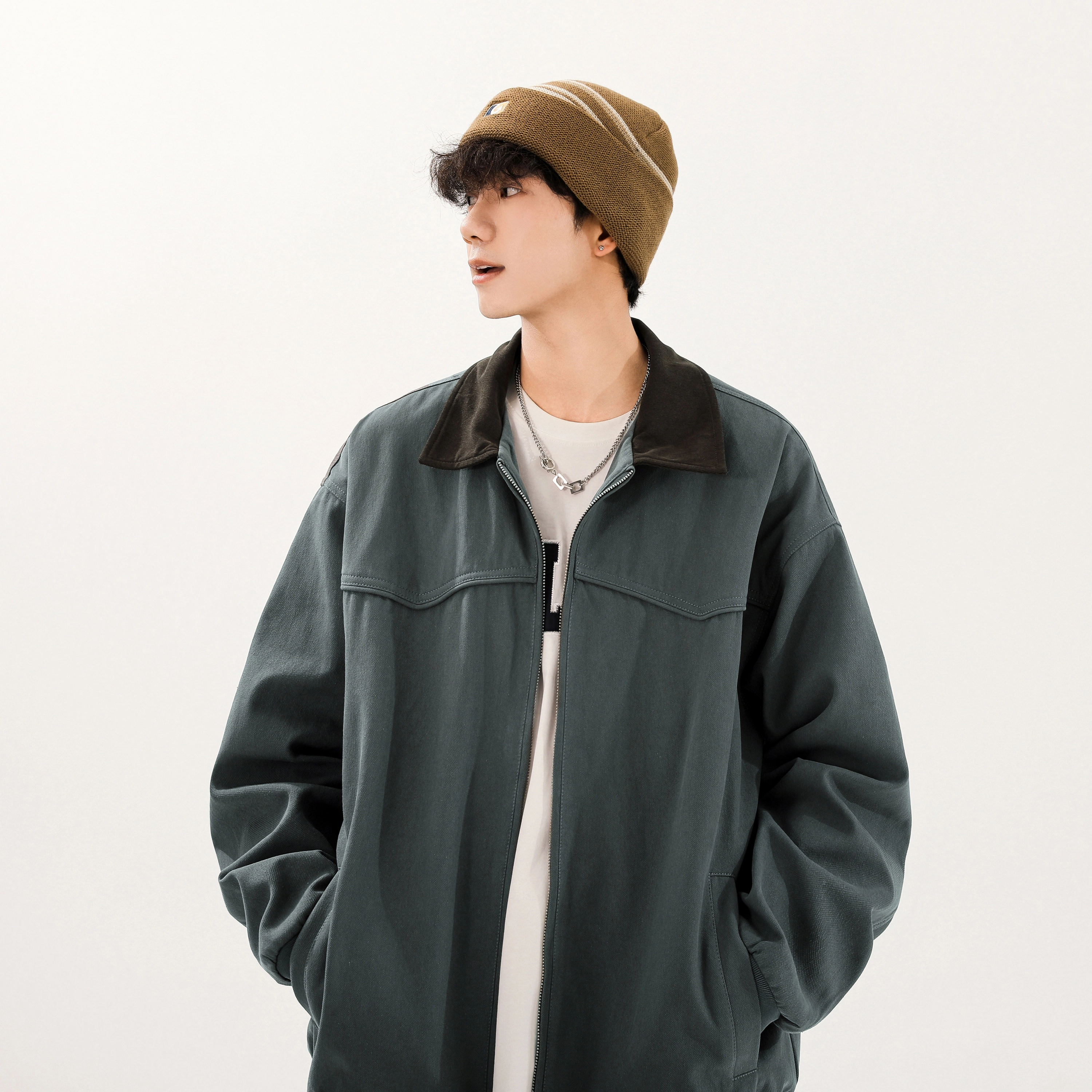 AWAO