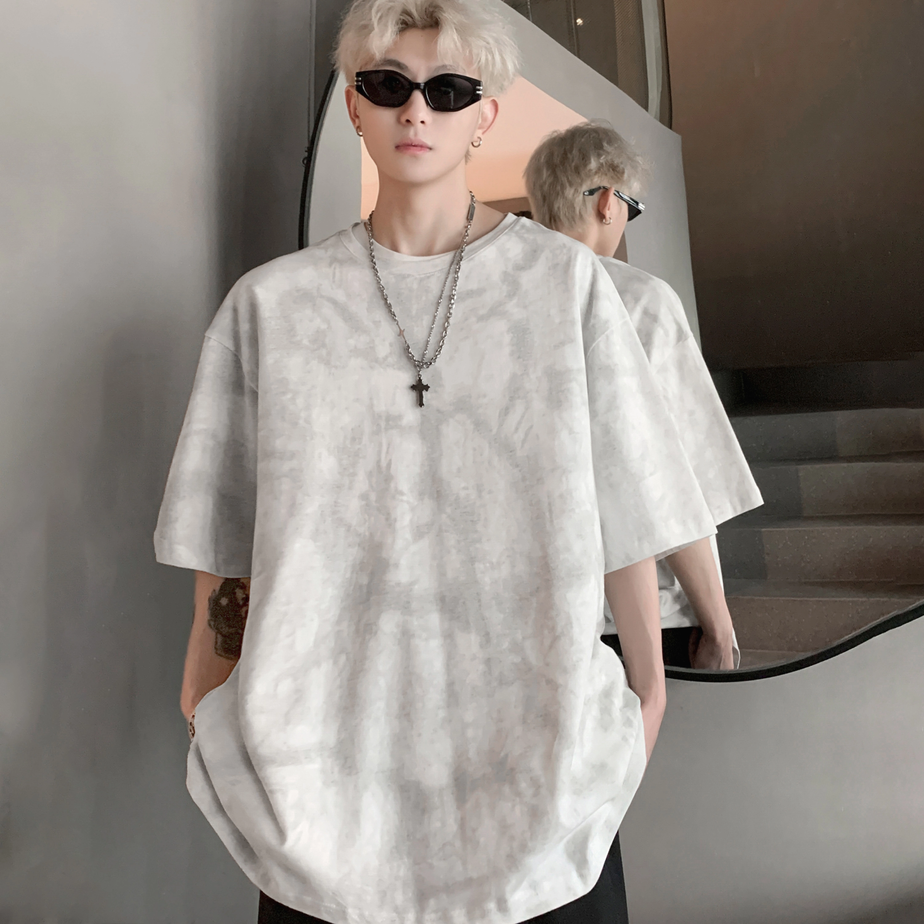 PAINT STAIN T