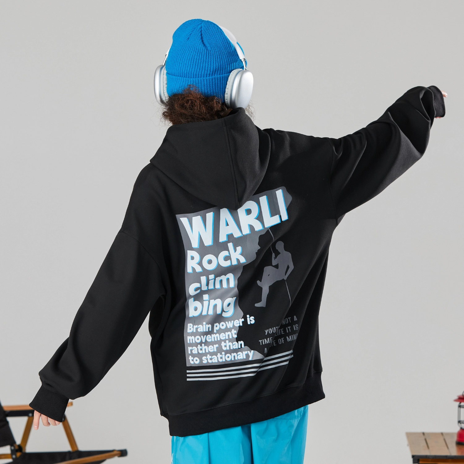 WARLI logo