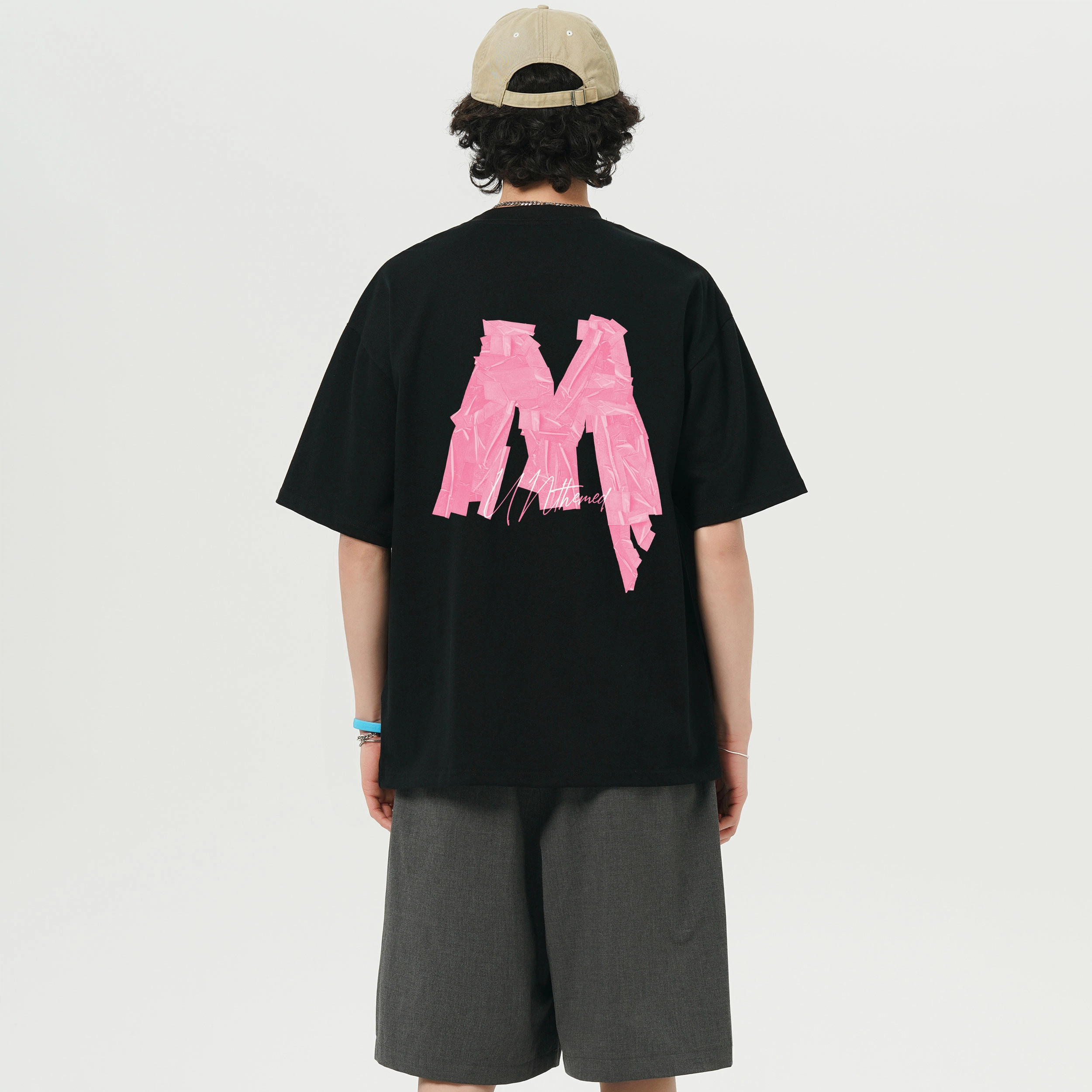 UNthemed T