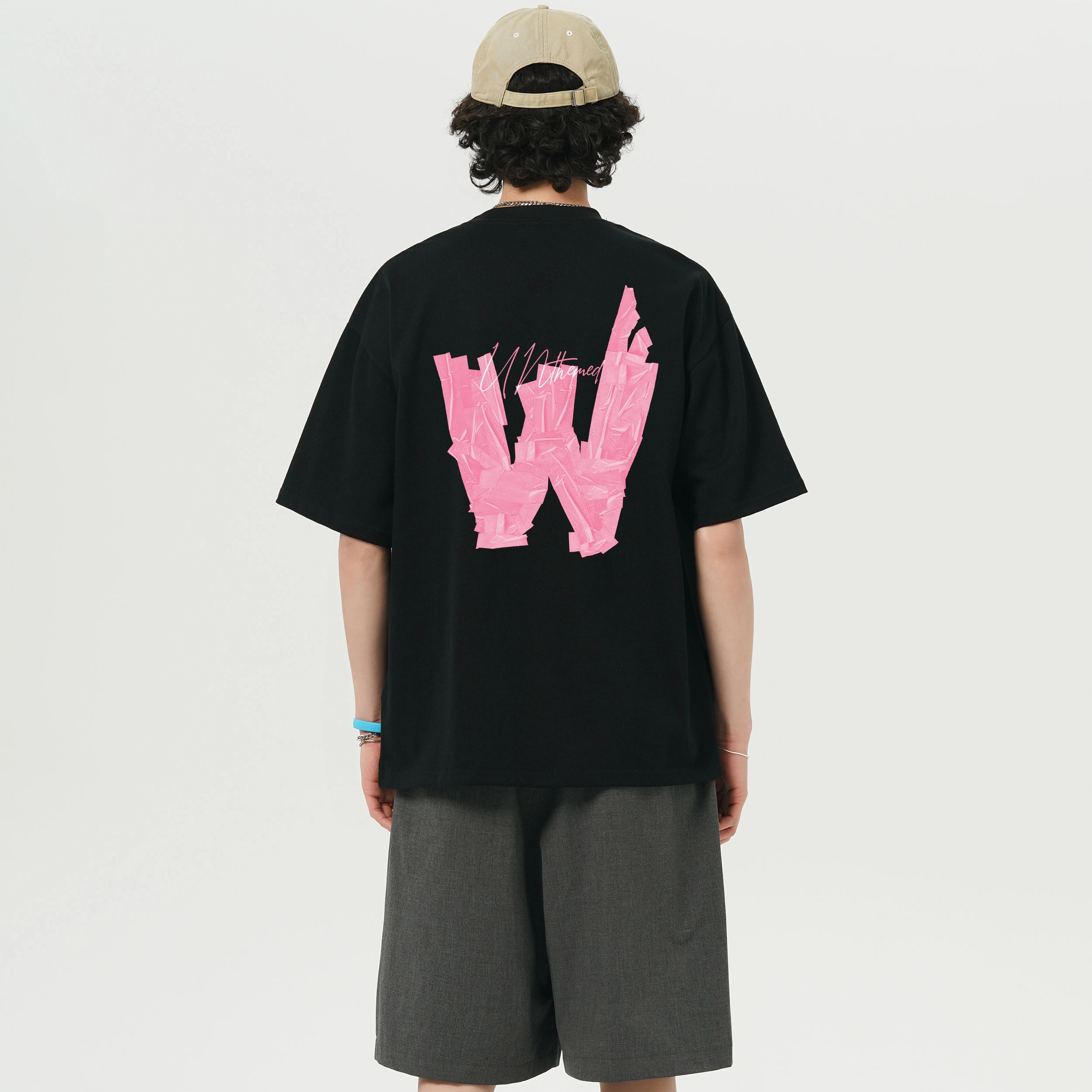 UNthemed T
