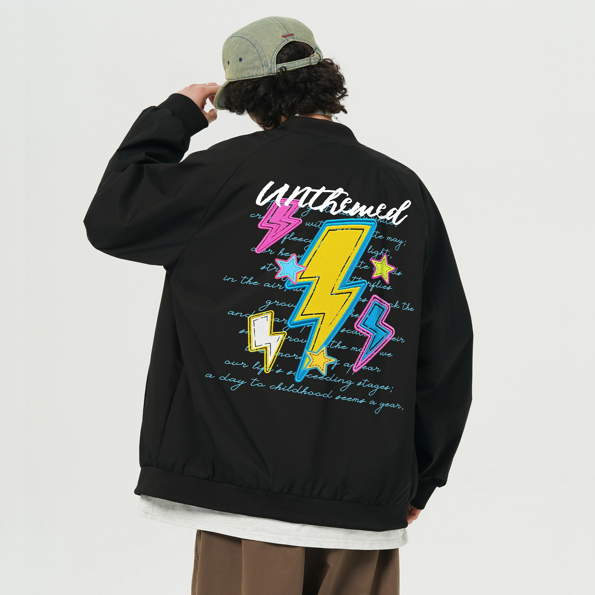 UNthemed