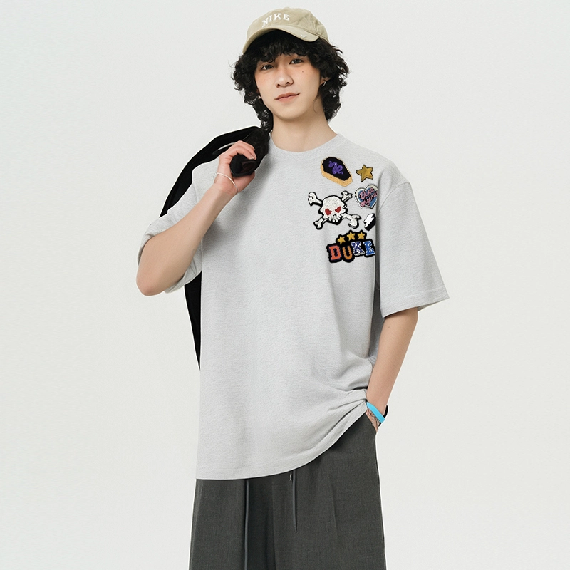 UNthemed T