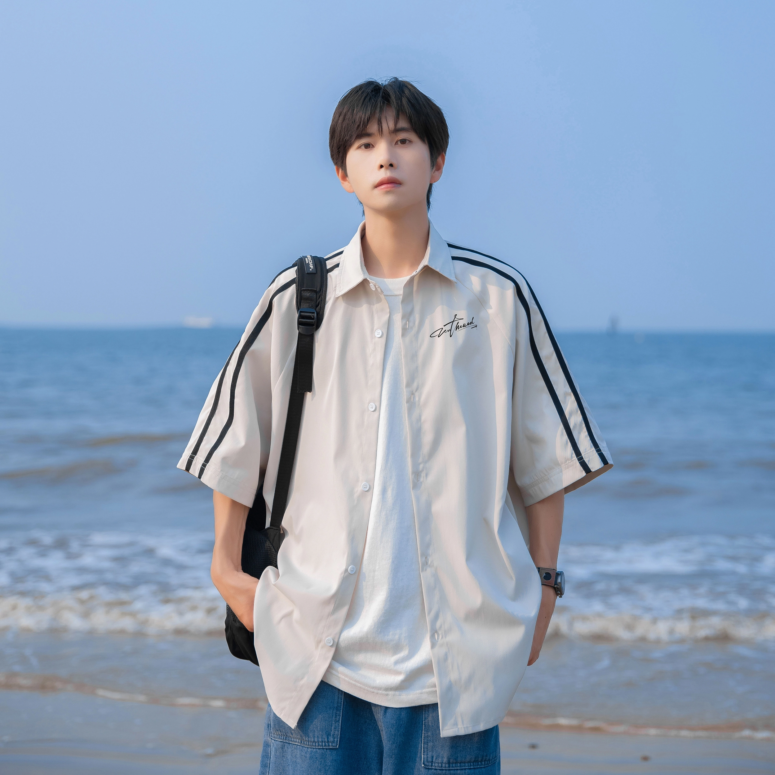 UNthemed